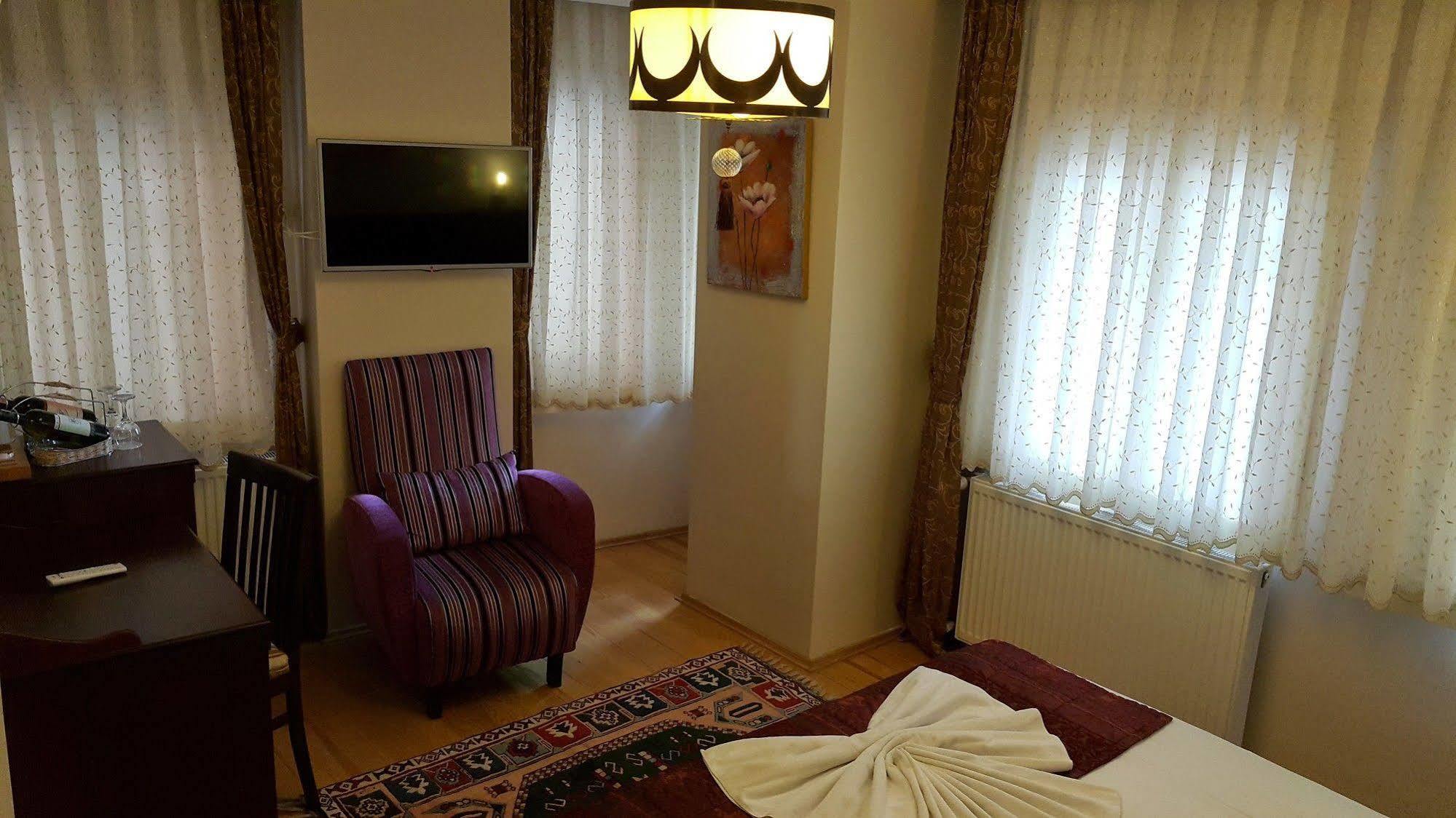 Berce Hotel Istanbul Luaran gambar